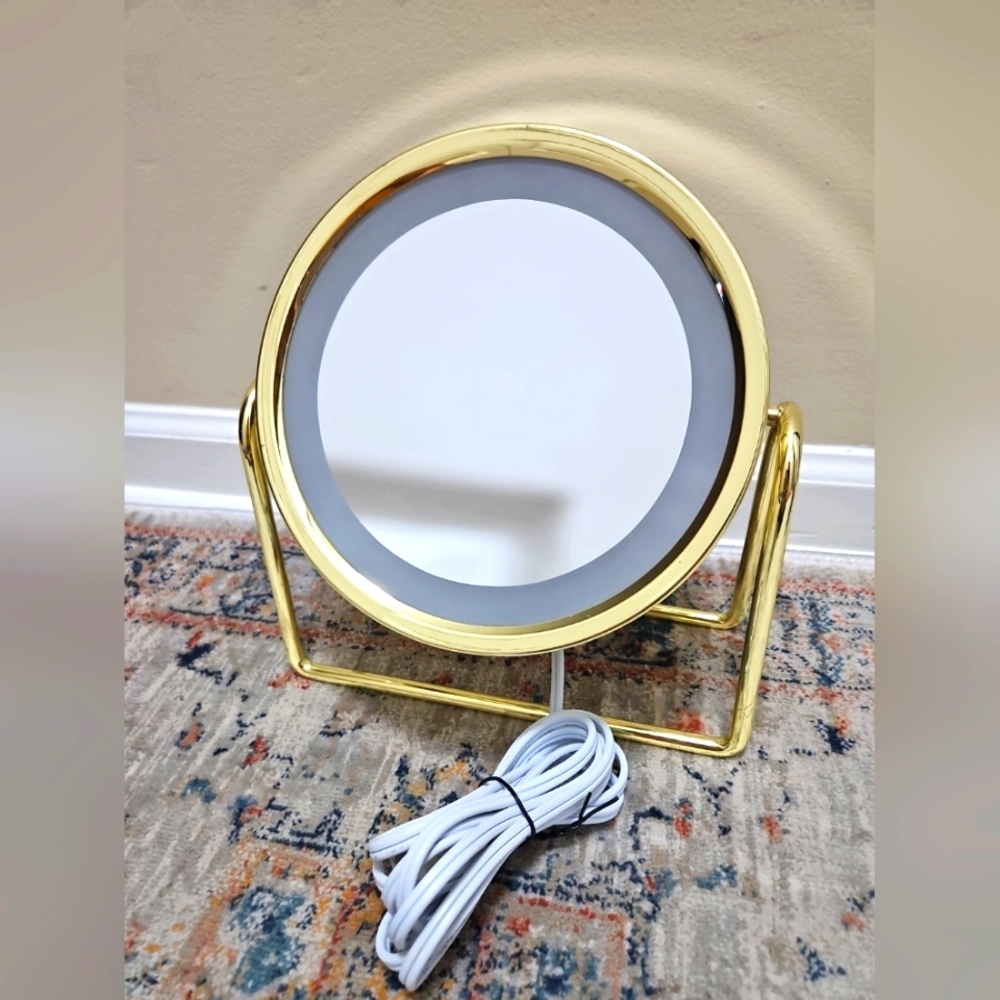 Jerdon Halo Lighted  Makeup Mirror Gold MCM 5X Magnifying Fog Free, Vintage,Used